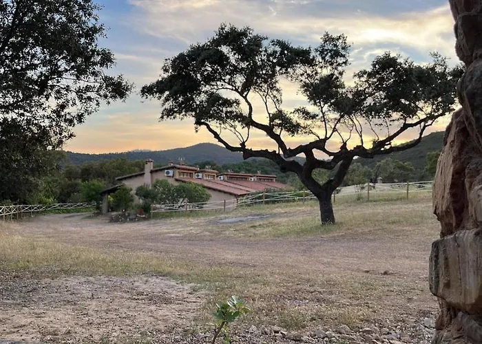 Apartamentos Rurales En Plena Sierra